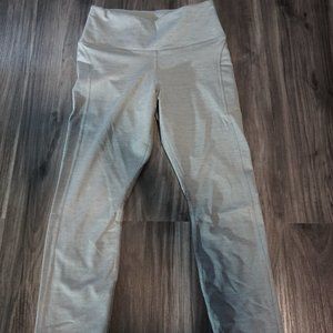 Nike Dri-Fit cropped leggings Size Small